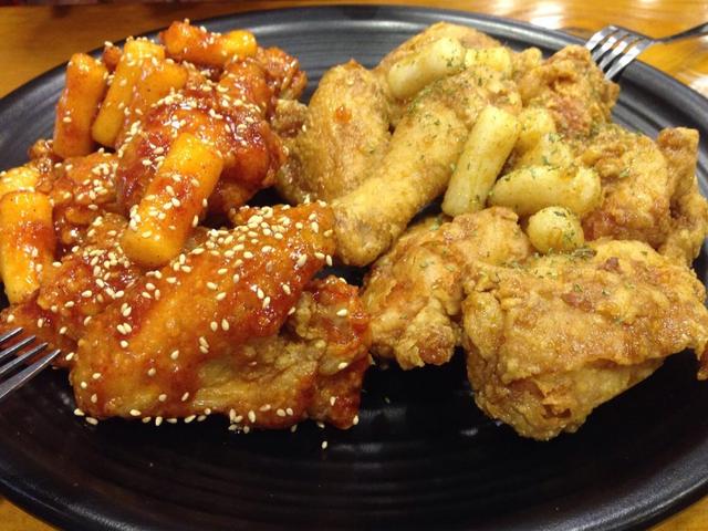 5大公認的垃圾食品，比泡面嚴重得多！“?？印蹦贻p人